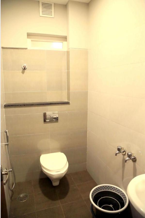 M Square Hotel Vellore Luaran gambar